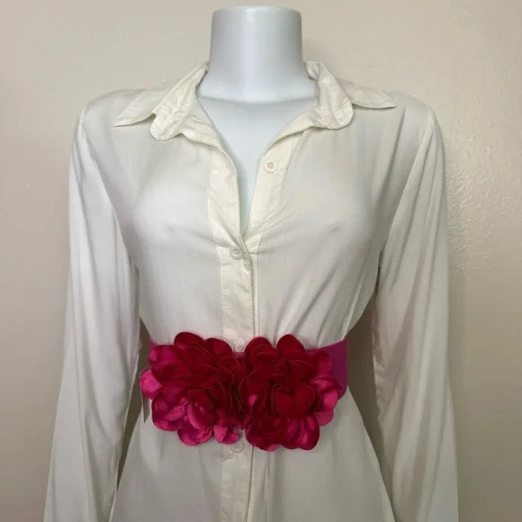 Fuchsia statement satin double flower wide elastic waistband belt - Picture 3 of 9